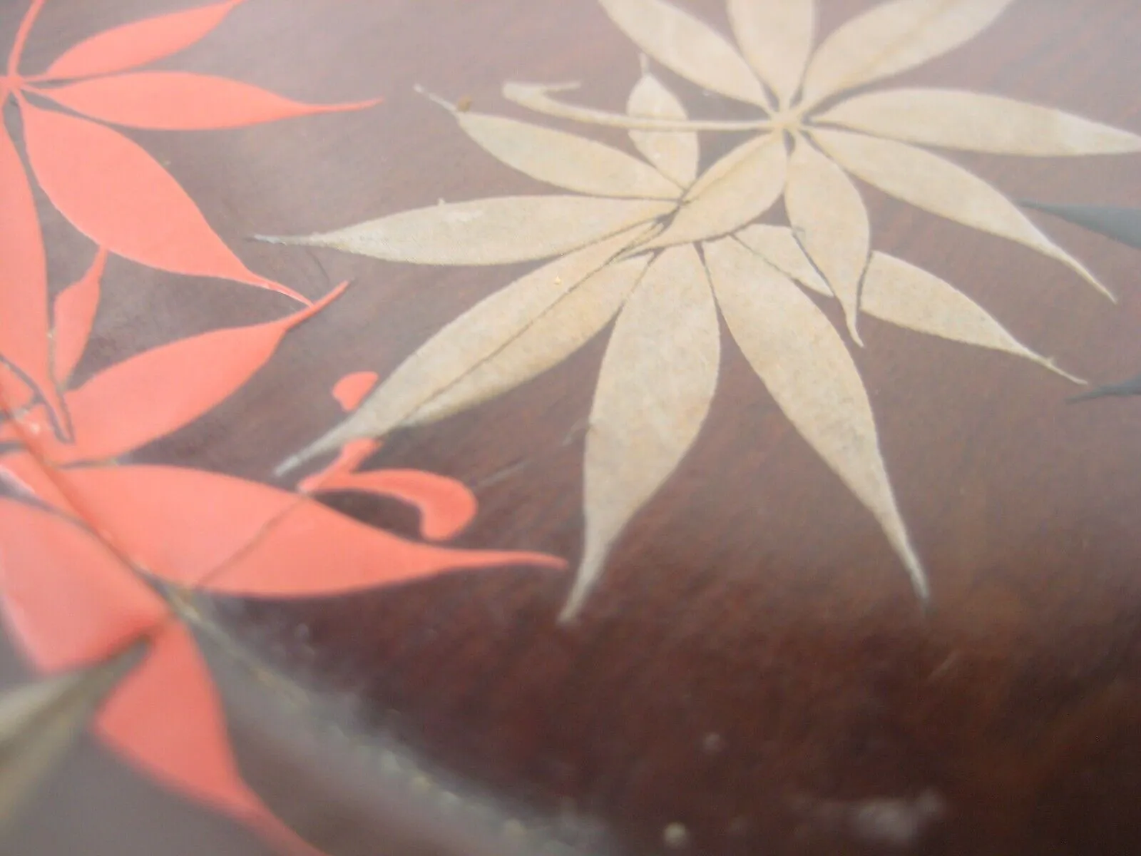 Antique Japanese Momo Lacquer Plate W/ Hand Painted Japanese Maple Leaves 6"