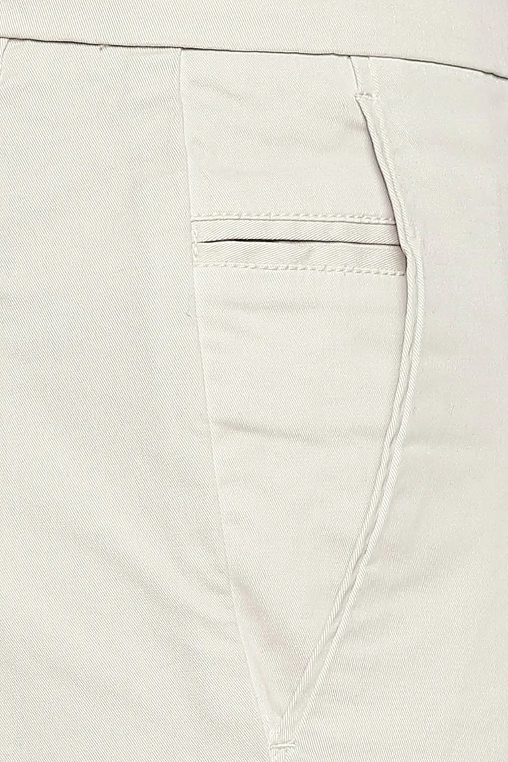 Comfort Fit Twill Stretch Shorts