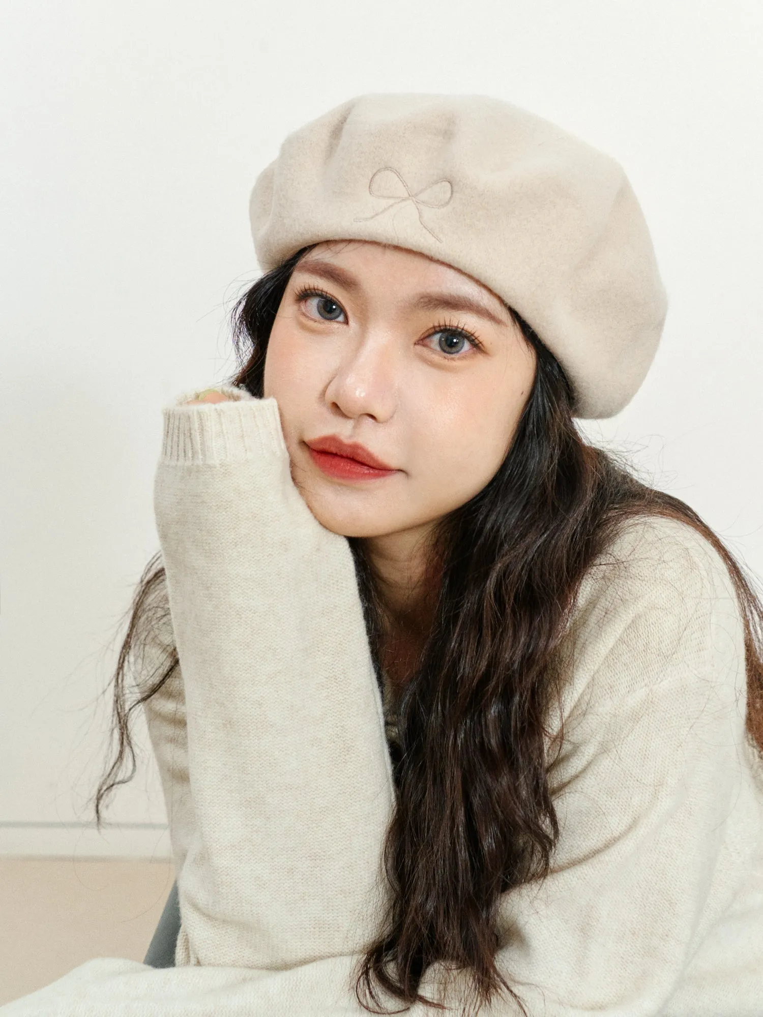 "Bon Chic" Wool Beret - Beige