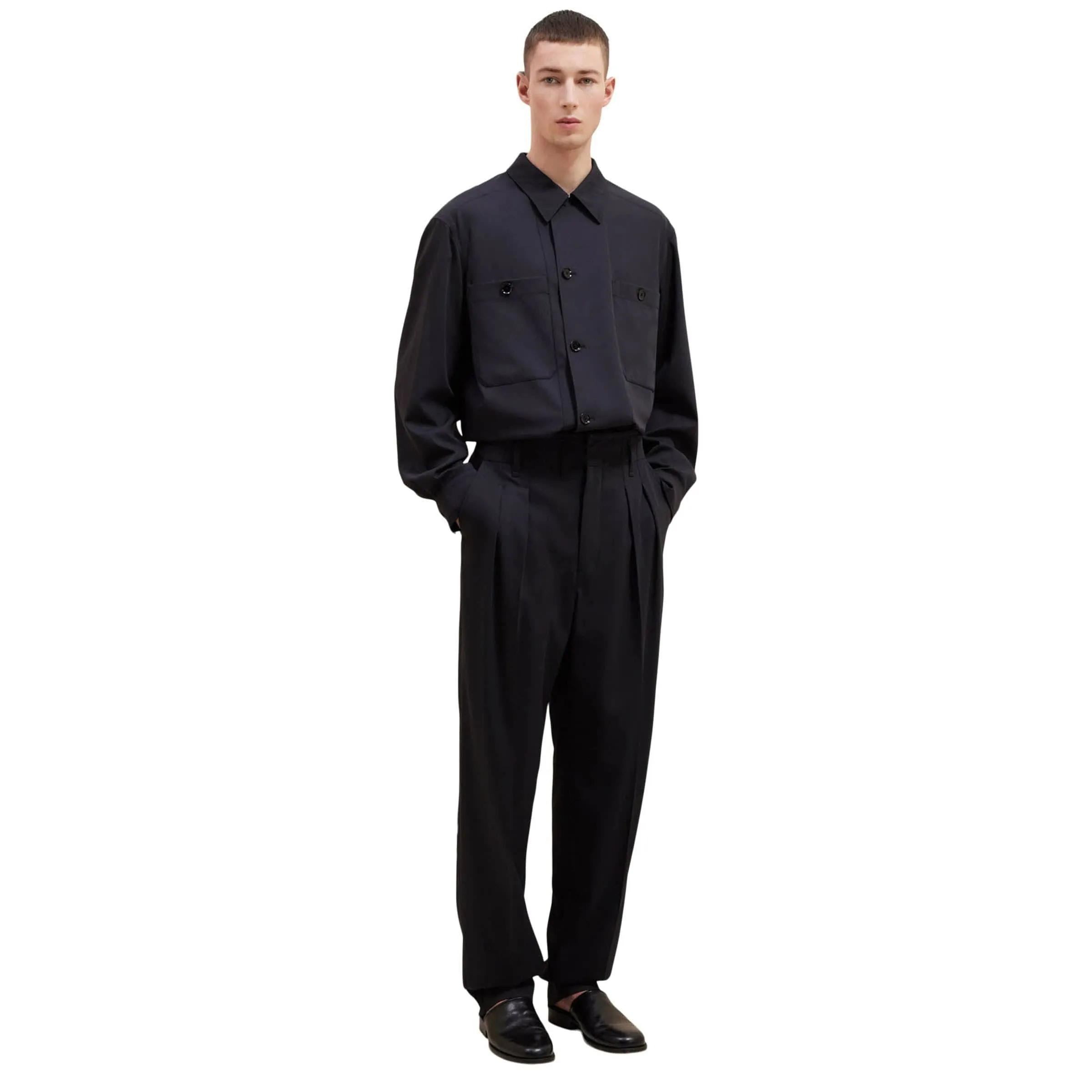 TAILORED PLEATED PANTS